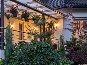 Terrasse mit Überdachung